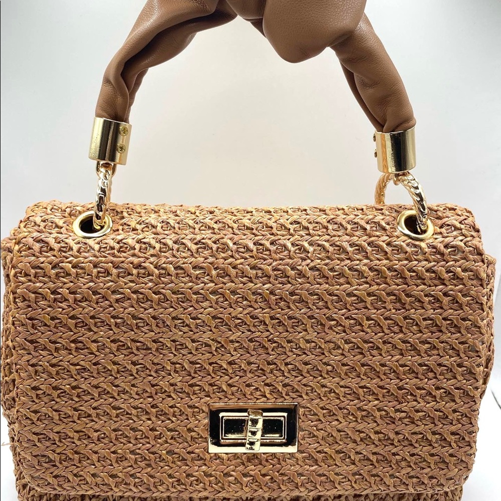 Straw crossbody handbag